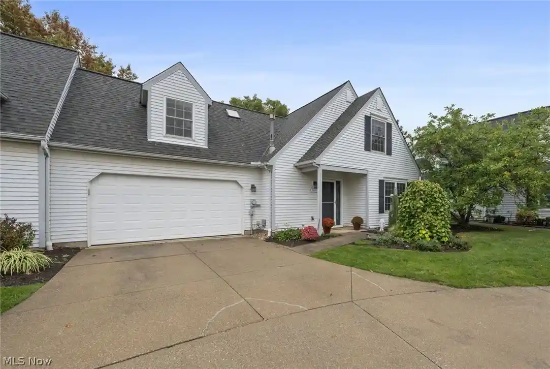 Listing Photo 1 - Condo for sale in 14635 Settlers Wy located at 14635 Settlers Wy, Strongsville, OH 44149 - Unit #159