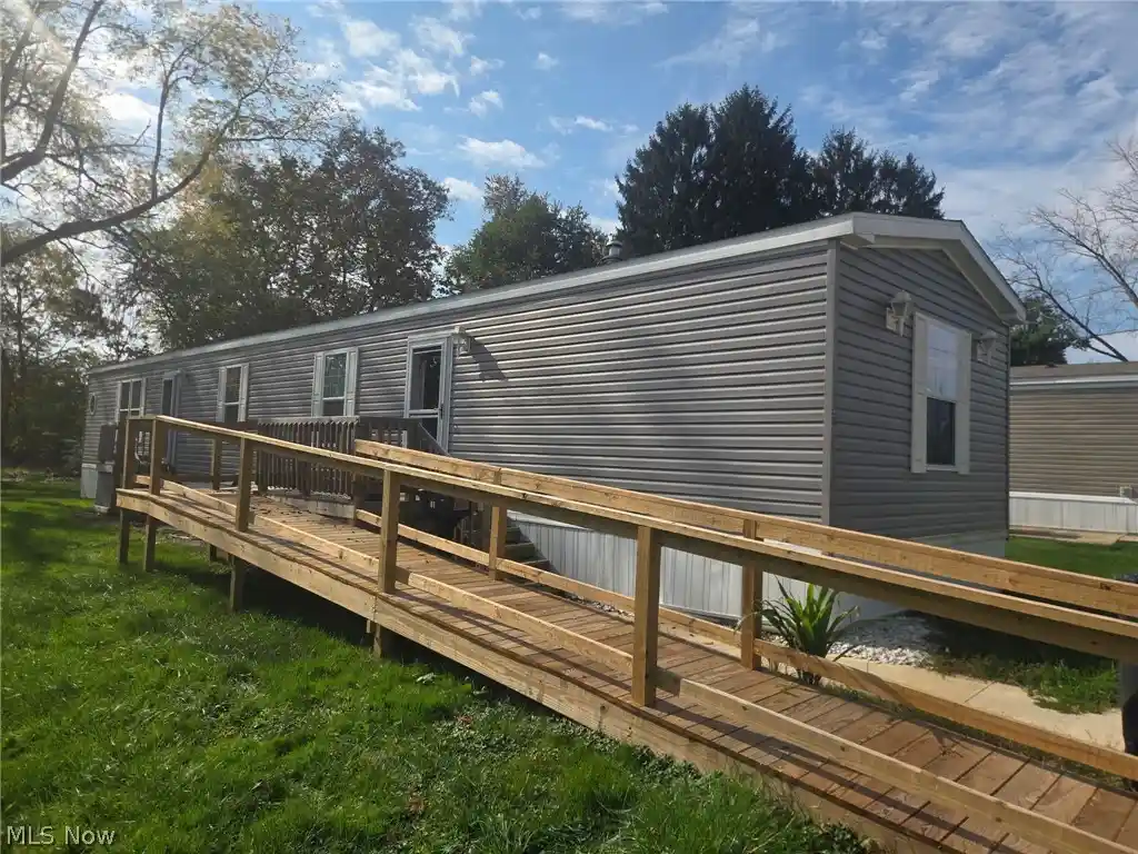 Single family home for sale at 47 Zent Ave, Fredericktown, OH 43019 | MLS# 5253694