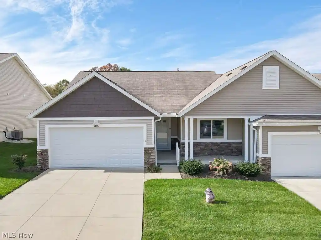 Listing Photo 1 - Condo for sale in 1146 Briarcliff Dr located at 1146 Briarcliff Dr, Akron, OH 44312 - Unit 1146 Briarcliff Dr