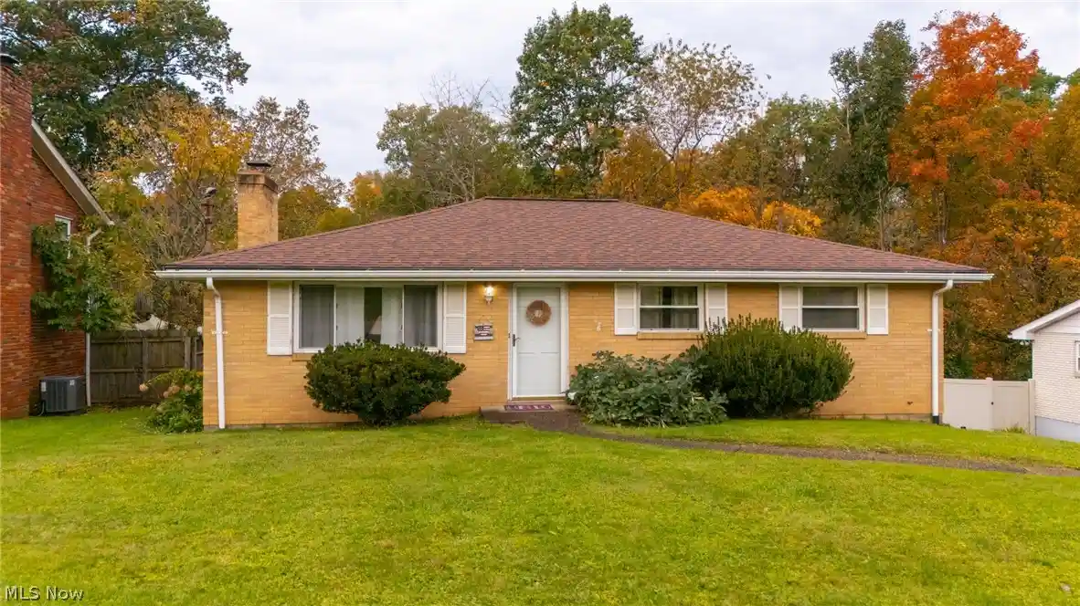 Photo 1 of Single family home for sale at 237 Alfred Dr, Steubenville, OH 43953 | MLS# 5251774 | Listing updated on 2026-10-19