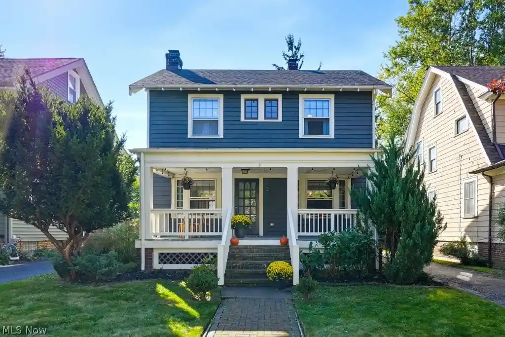 Photo 1 of Single family home for sale at 3818 Parkdale Rd, Cleveland, OH 44121 | MLS# 5253674 | Listing updated on 2026-10-16