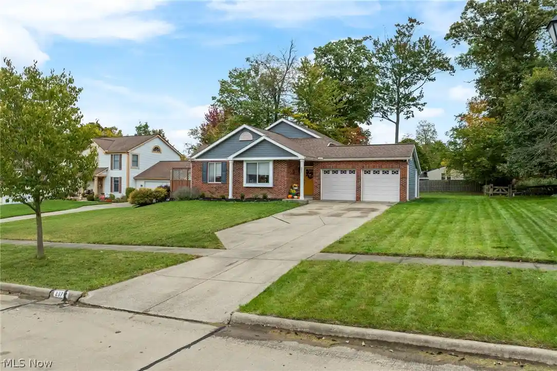 Photo 1 of Sale Pending at 237 Jasper Ln, Medina, OH 44256 | MLS# 5253848 | Listing updated on 2026-10-22