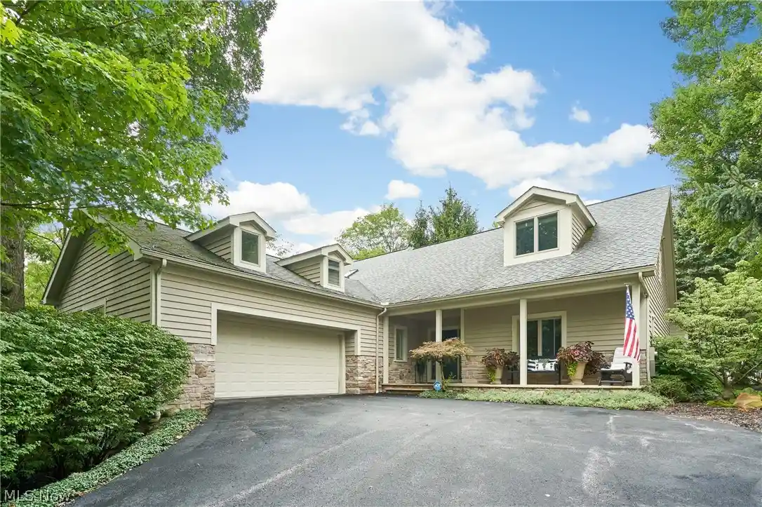 Single family home for sale at 3364 E Glencoe Rd, Richfield, OH 44286 | MLS# 5245834