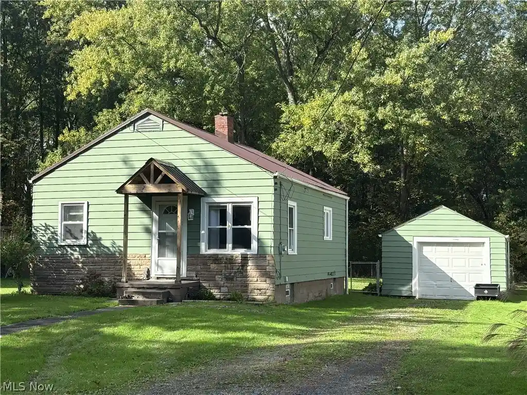 Single family home for sale at 755 N 17th Street, Sebring, OH 44672 | MLS# 5253815