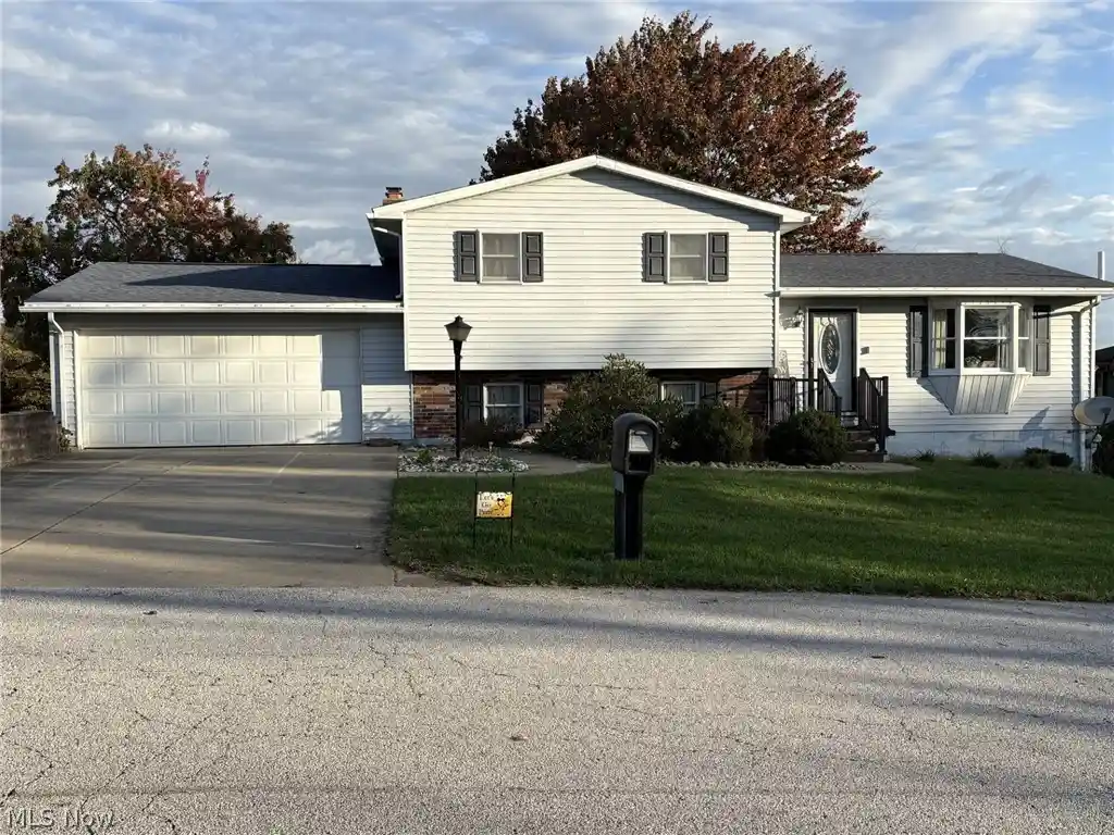 Single family home for sale at 202 Sarah Blvd, Toronto, OH 43964 | MLS# 5253826
