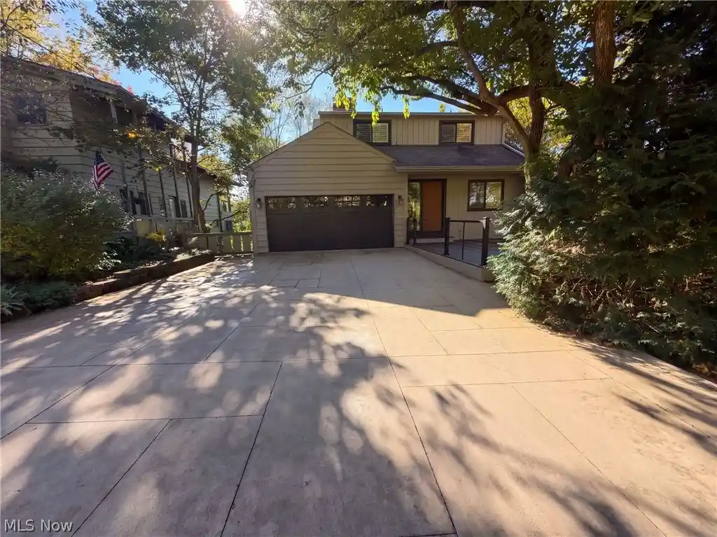 Photo 1 of Single family home for sale at 50 E Summit St, Chagrin Falls, OH 44022 | MLS# 5253563 | Listing updated on 2026-10-30