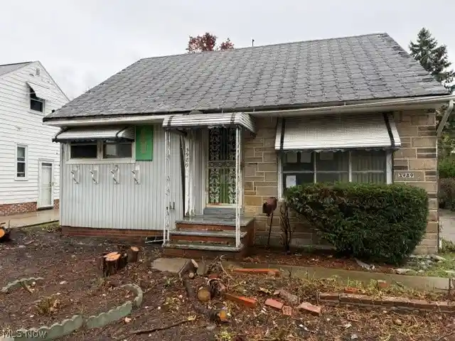 Photo 1 of Single family home for sale at 3989 Jo Ann Dr, Beachwood, OH 44122 | MLS# 5253990 | Listing updated on 2026-10-24