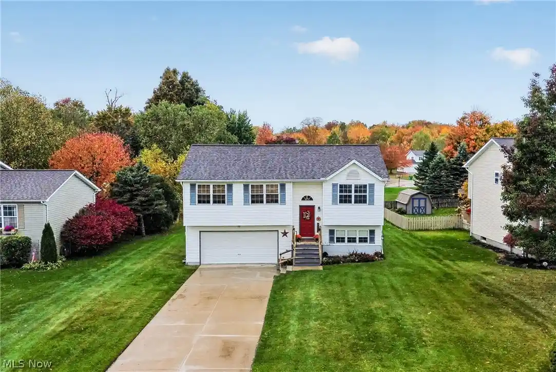 Photo 1 of Single family home for sale at 14874 Glen Valley Dr, Middlefield, OH 44062 | MLS# 5254048 | Listing updated on 2026-10-31