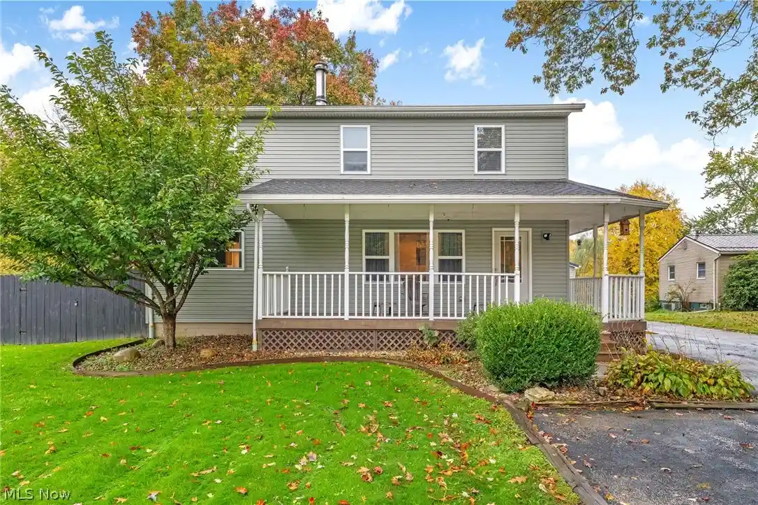 Photo 1 of Single family home for sale at 1102 Irish Rd, Kent, OH 44240 | MLS# 5254085 | Listing updated on 2026-10-17