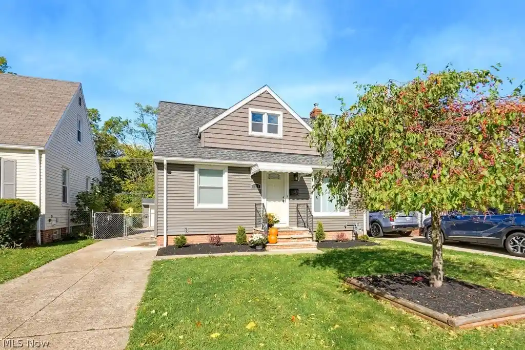 Single family home for sale at 2514 Fortune Ave, Cleveland, OH 44134 | MLS# 5254143