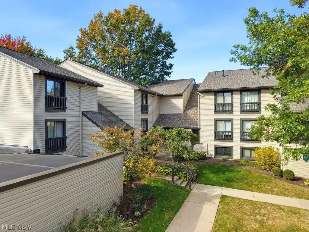 Listing Photo 1 - Condo for sale in 6320 Greenwood located at 6320 Greenwood, Northfield, OH 44067 - Unit #104
