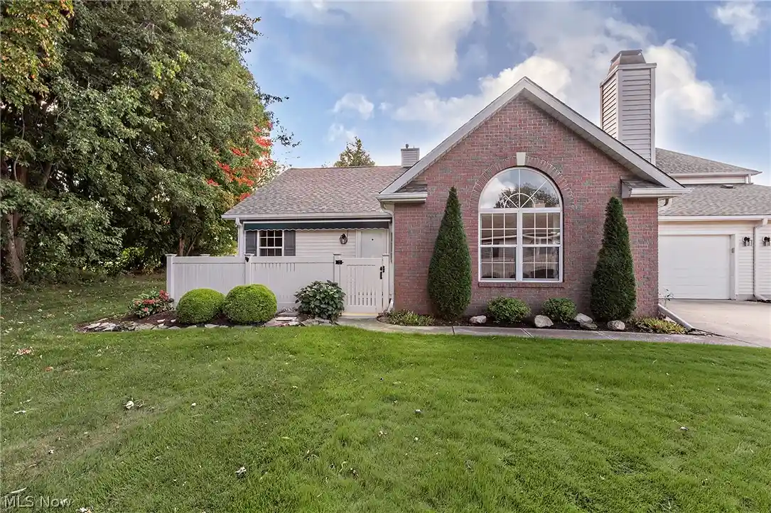 Condo for sale at 7572 Monterey Bay Dr, Mentor on the Lake, OH 44060 | MLS# 5253243