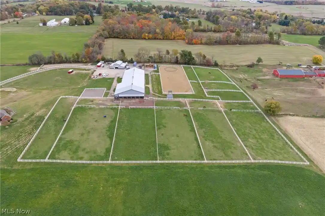 Photo 1 of Single family home for sale at 10366 Immel Rd Ne, Canton, OH 44721 | MLS# 5254253 | Listing updated on 2026-10-19