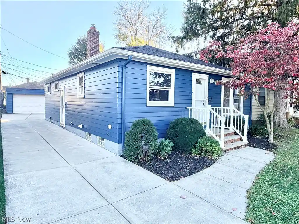 Photo 1 of Single family home for sale at 8409 Wainstead Dr, Cleveland, OH 44129 | MLS# 5254198 | Listing updated on 2026-10-19