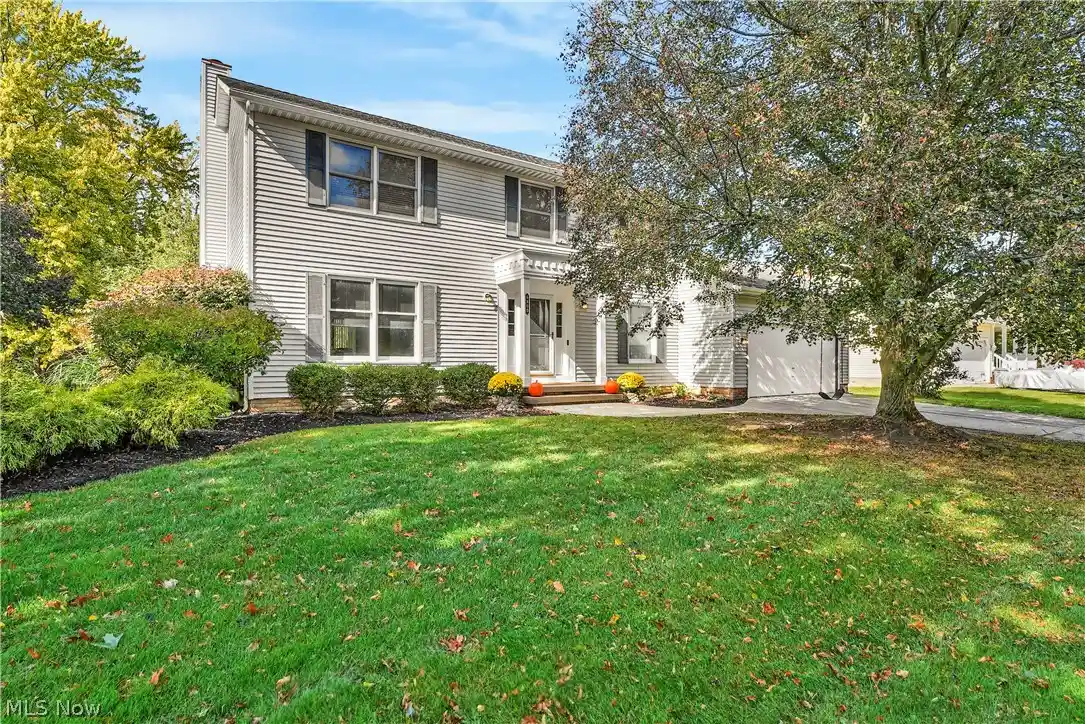 Photo 1 of Sale Pending at 6800 Georgetown Dr, Mentor, OH 44060 | MLS# 5254348 | Listing updated on 2026-10-27