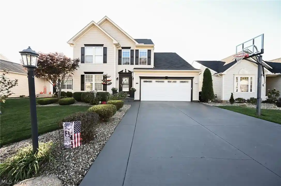 Single family home for sale at 5264 Otten Rd, North Ridgeville, OH 44039 | MLS# 5254396