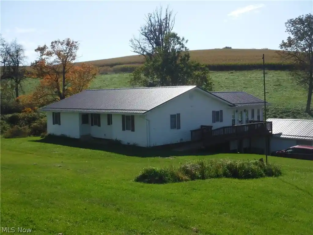 Photo 1 of Single family home for sale at 17871 County Rd 436, Dresden, OH 43821 | MLS# 5254140 | Listing updated on 2026-10-22