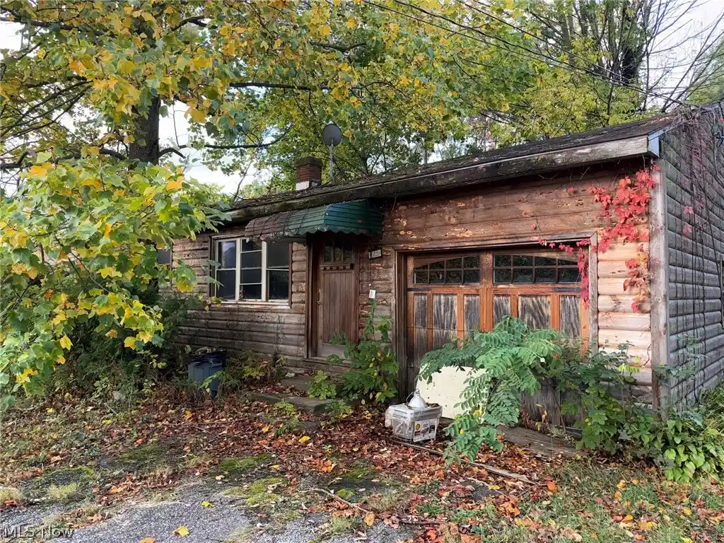 Photo 1 of Single family home for sale at 9128 Elm St, Willoughby, OH 44094 | MLS# 5254454 | Listing updated on 2026-10-20