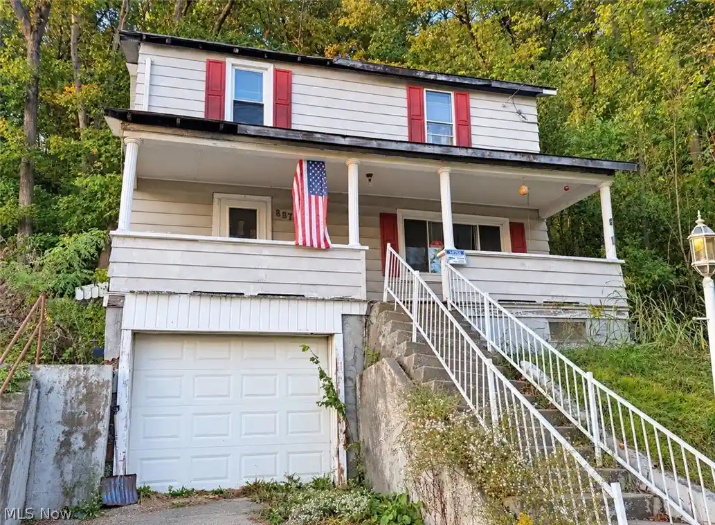 Photo 1 of Single family home for sale at 887 Wood St, Follansbee, WV 26037 | MLS# 5254551 | Listing updated on 2026-10-20