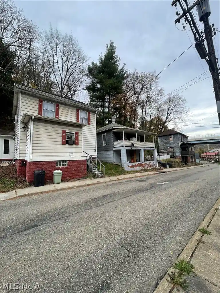 Photo 1 of Multi family home for sale at 273 305 Mclister Ave, Mingo Junction, OH 43938 | MLS# 5253789 | Listing updated on 2026-10-26