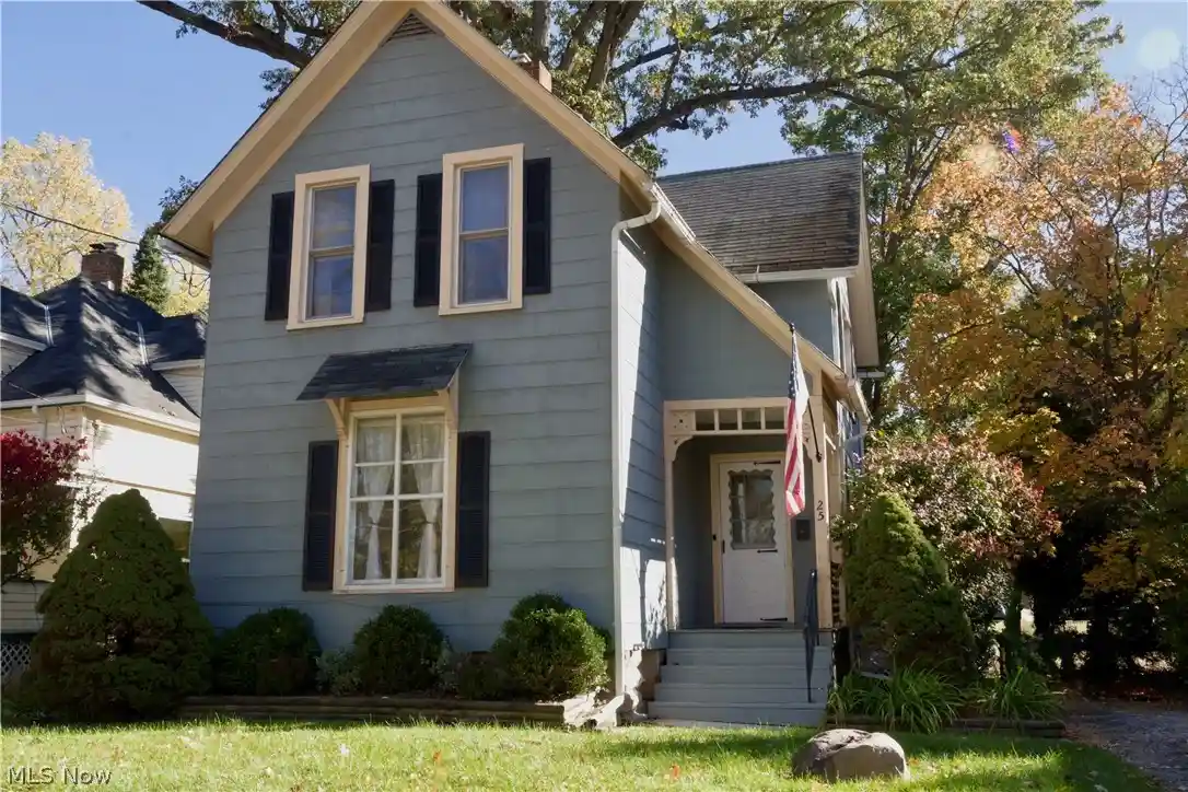 Single family home for sale at 25 N Park St, Oberlin, OH 44074 | MLS# 5253795