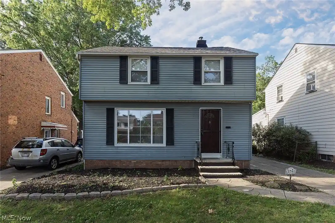 Photo 1 of Sale Pending at 3791 Fairoaks Rd, Cleveland, OH 44121 | MLS# 5254612 | Listing updated on 2026-10-29