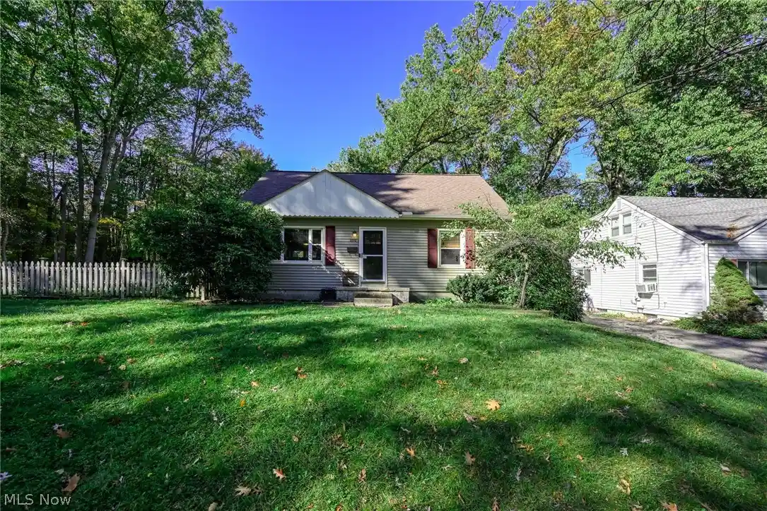 Photo 1 of Sale Pending at 600 Woodside Dr, Kent, OH 44240 | MLS# 5254419 | Listing updated on 2026-10-24
