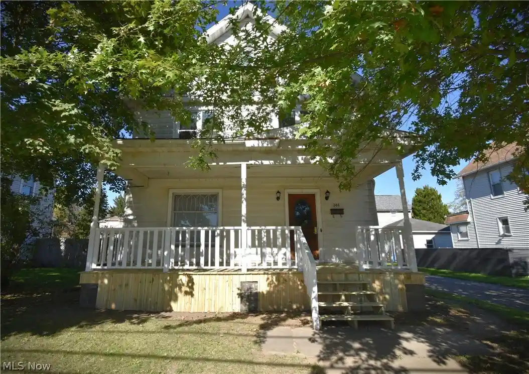 Single family home for sale at 344 W Main St, East Palestine, OH 44413 | MLS# 5254629