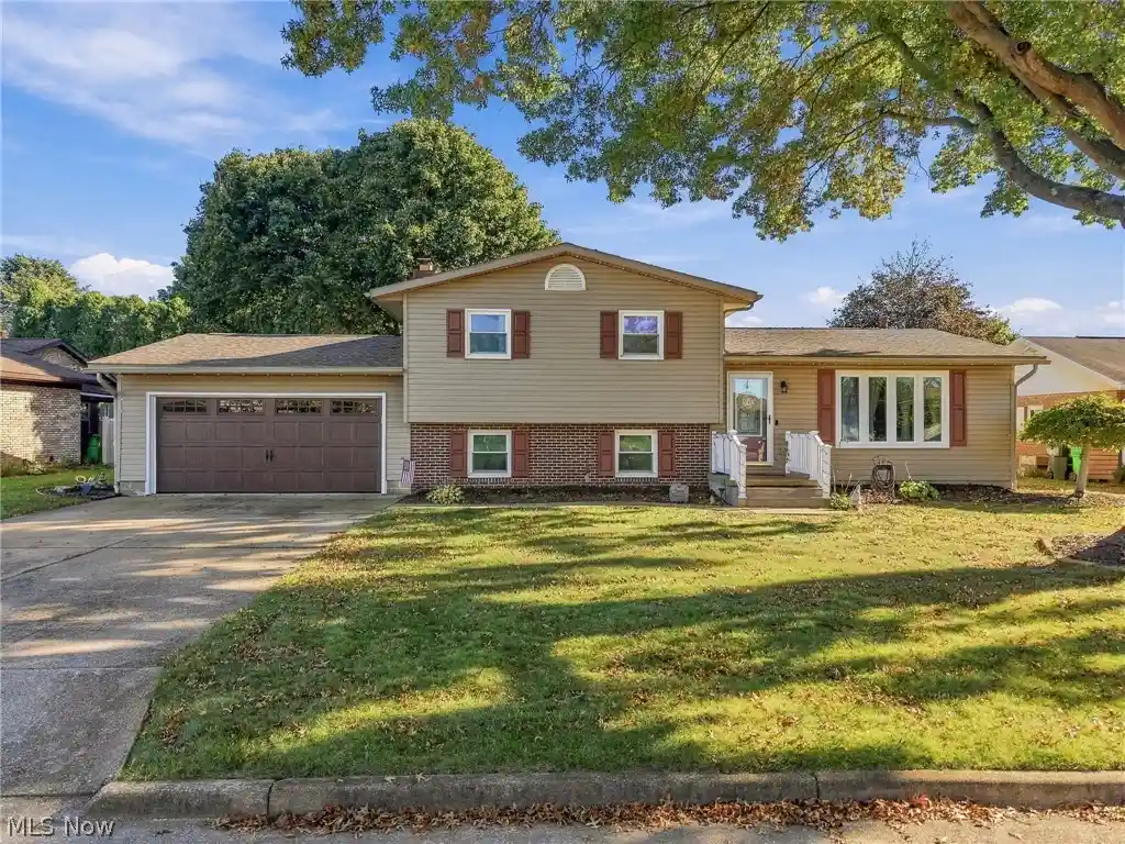 Photo 1 of Sale Pending at 116 Karns Dr, Dover, OH 44622 | MLS# 5254309 | Listing updated on 2026-10-26