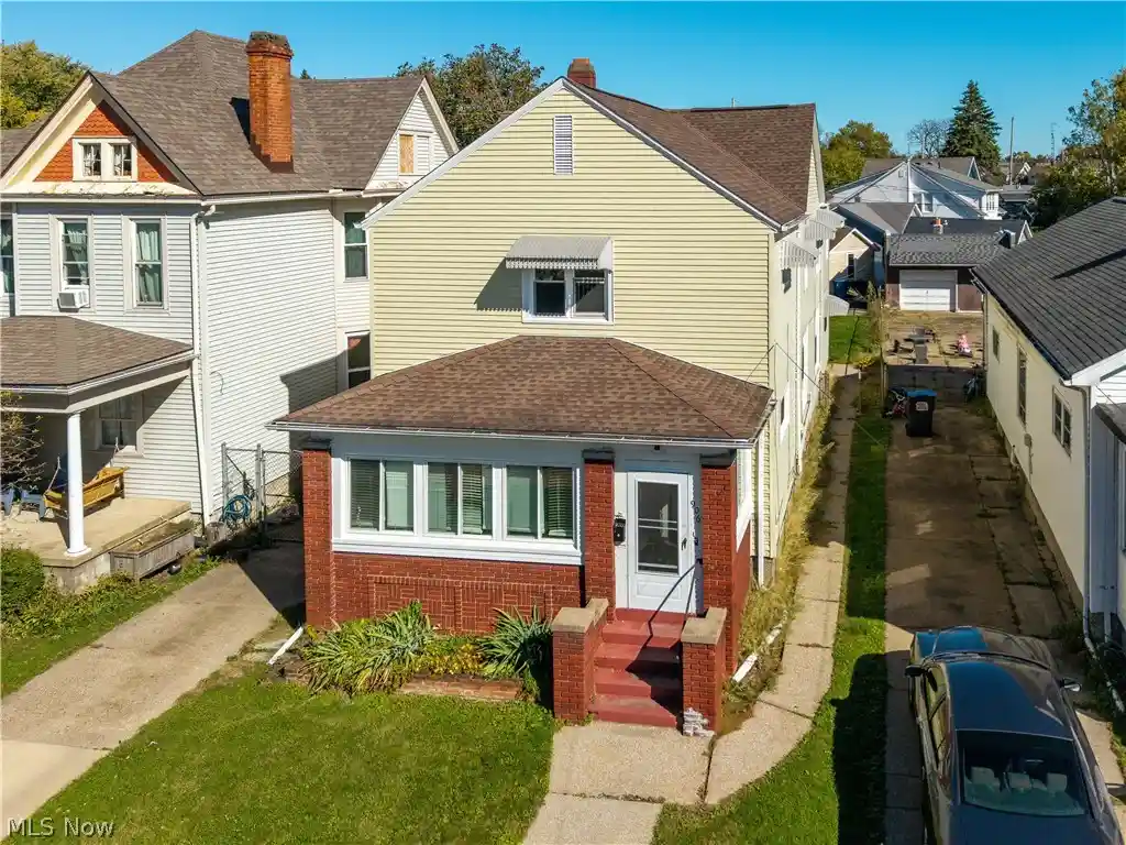 Photo 1 of Single family home for sale at 906 Decatur St, Sandusky, OH 44870 | MLS# 5254787 | Listing updated on 2026-10-21