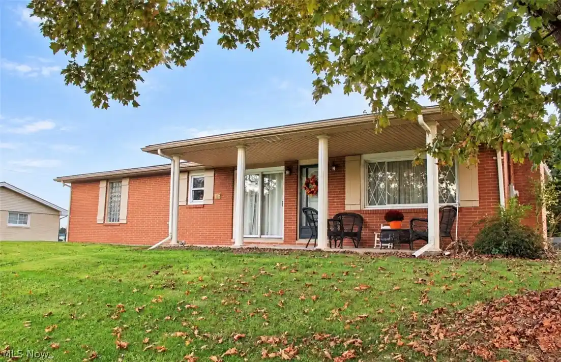 Photo 1 of Single family home for sale at 16077 Park Way, East Liverpool, OH 43920 | MLS# 5254816 | Listing updated on 2026-10-28