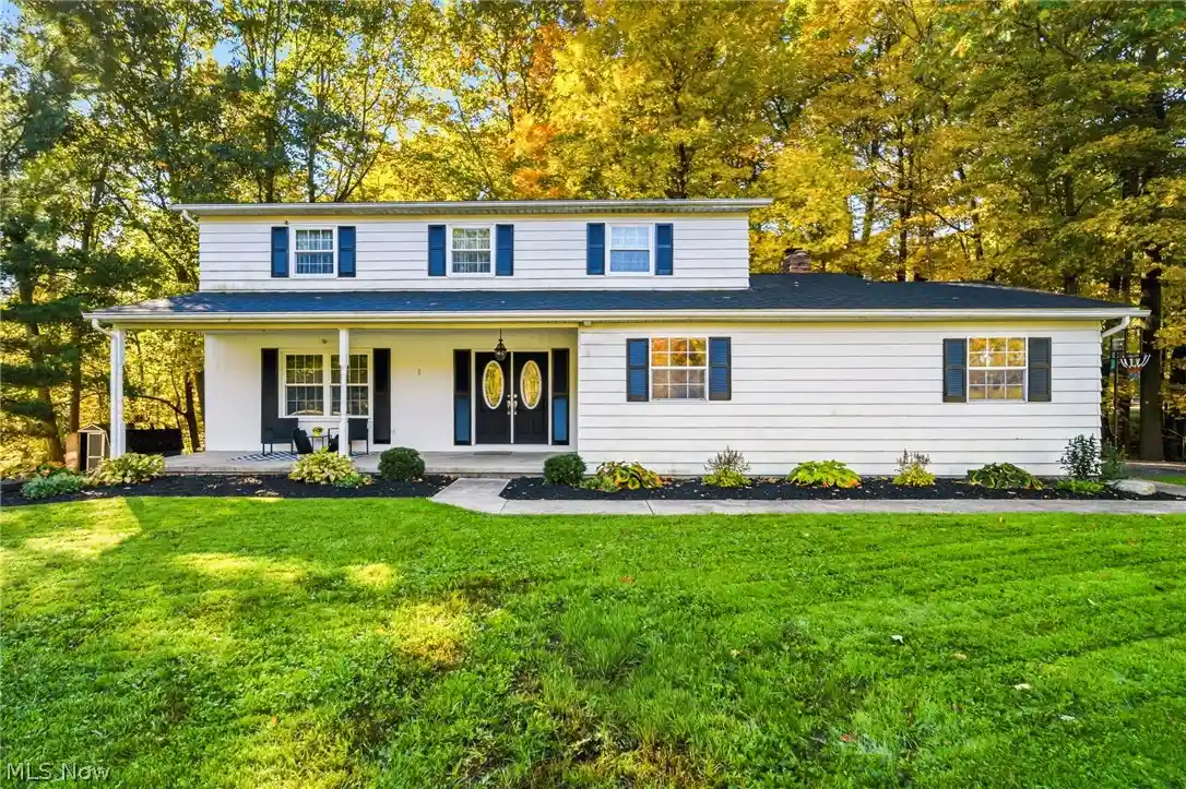 Photo 1 of Sale Pending at 16425 Stagecoach Dr, Garrettsville, OH 44231 | MLS# 5254741 | Listing updated on 2026-10-28