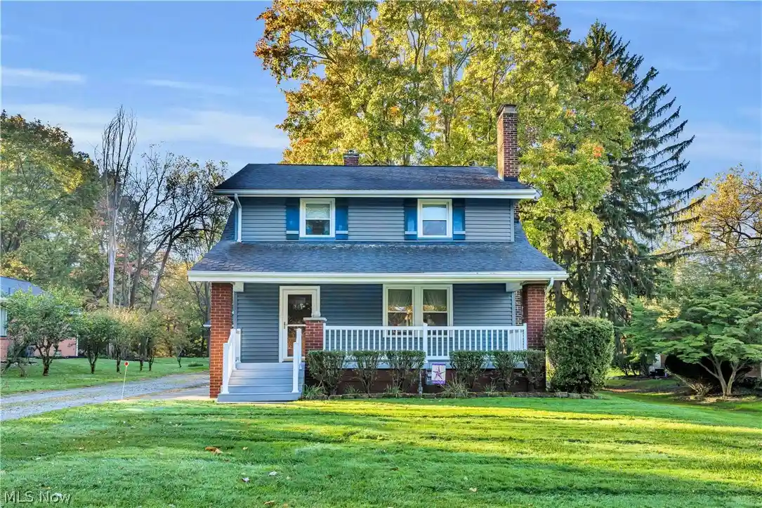 Single family home for sale at 416 Morello St SW, North Canton, OH 44709 | MLS# 5241482