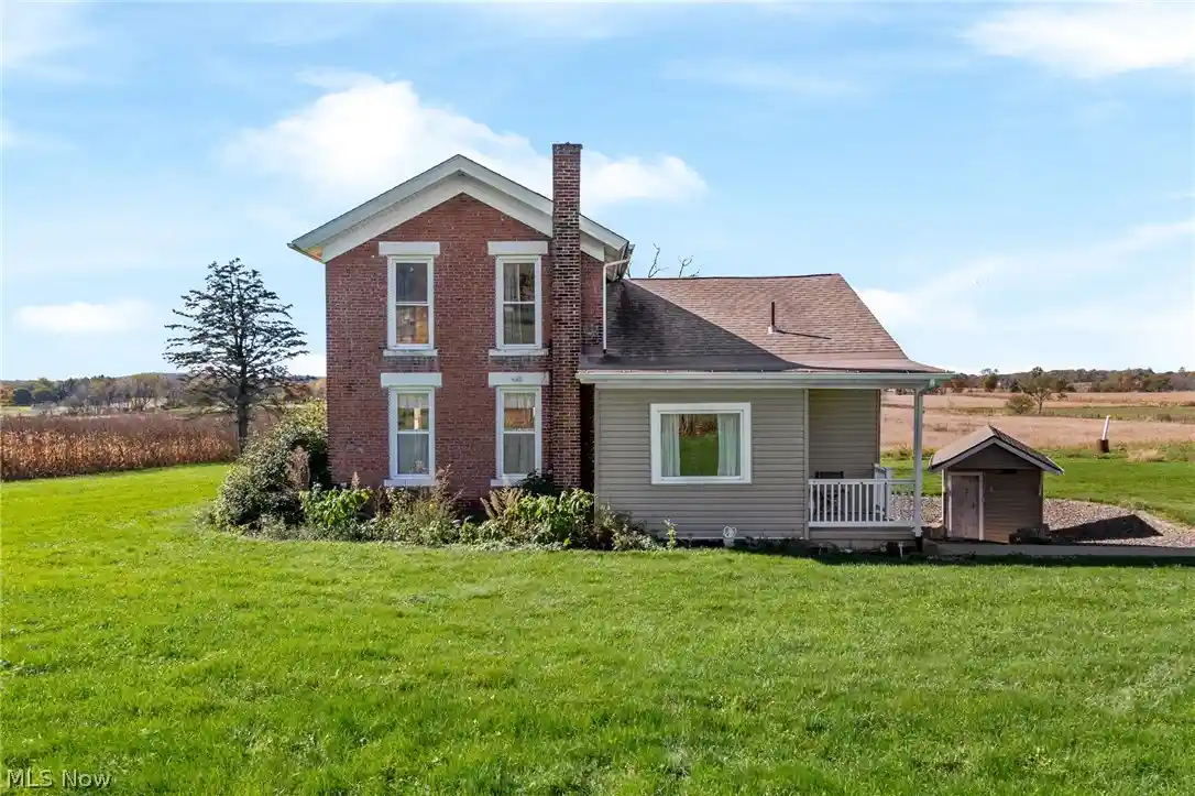 Single family home for sale at 7385 Kemary Ave SW, Navarre, OH 44662 | MLS# 5253077