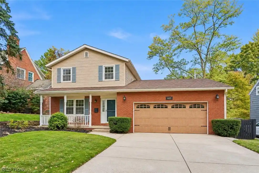 Single family home for sale at 669 Upper Merriman Dr, Akron, OH 44303 | MLS# 5254928