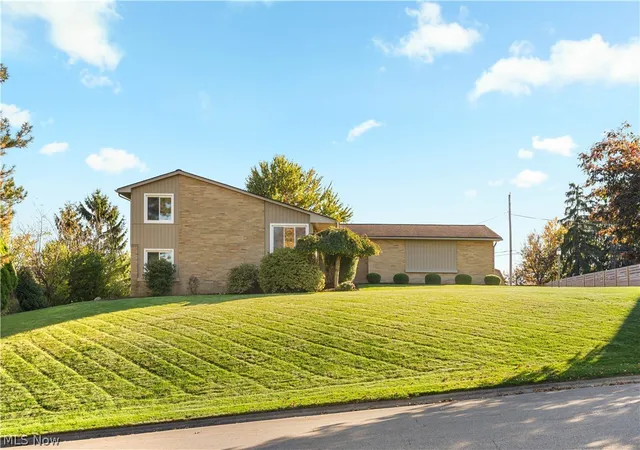 Single family home for sale at 2206 56th Street NE, Canton, OH 44721 | MLS# 5254870