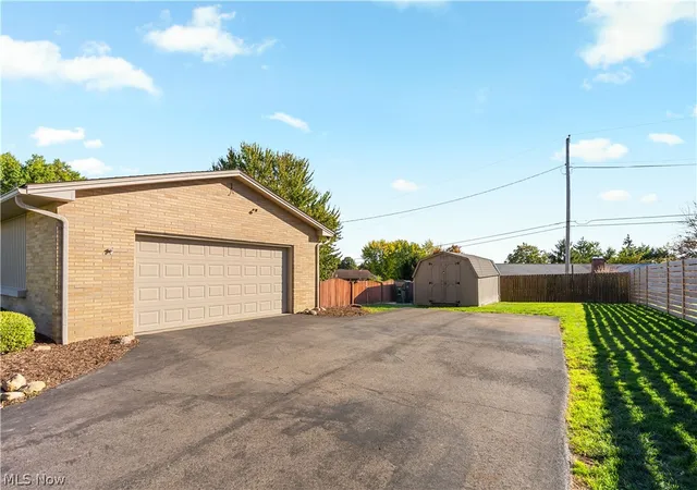 Photo 3 of Single family home for sale at 2206 56th Street NE, Canton, OH 44721 | MLS# 5254870 | Listing updated on 2026-10-30