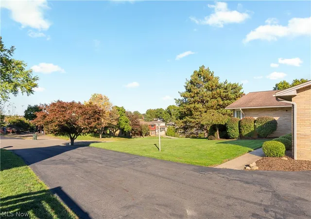 Photo 4 of Single family home for sale at 2206 56th Street NE, Canton, OH 44721 | MLS# 5254870 | Listing updated on 2026-10-30
