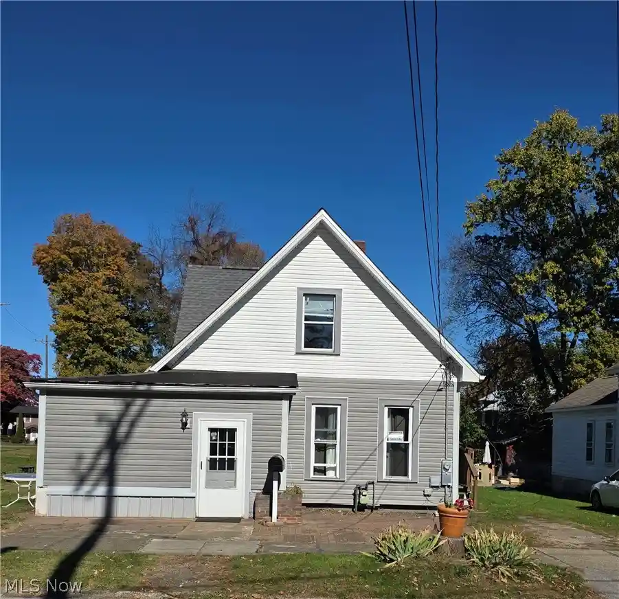 Single family home for sale at 482 Liberty St, Conneaut, OH 44030 | MLS# 5254972
