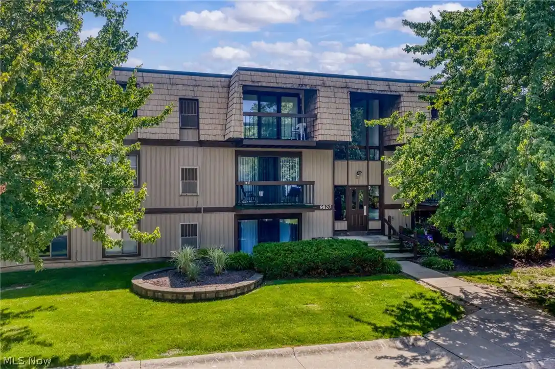 Photo 1 of Condo for sale at 9820 Sunrise Blvd #S1, North Royalton, OH 44133 | MLS# 5255001 | Listing updated on 2026-10-21
