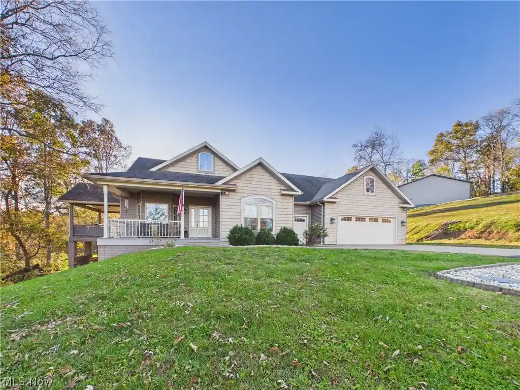 Single family home for sale at 645 Short Brk Rd, Vincent, OH 45784 | MLS# 5255108