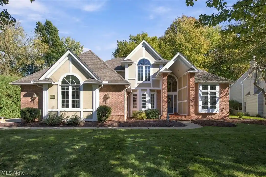 Photo 1 of Single family home for sale at 517 Rockwood Ct, Avon Lake, OH 44012 | MLS# 5254273 | Listing updated on 2026-10-27