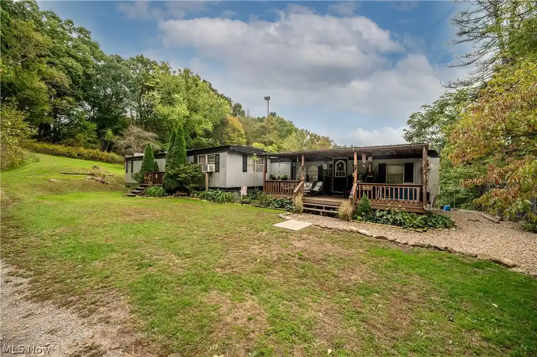 Single family home for sale at 5540 State Route 170, East Palestine, OH 44413 | MLS# 5254176
