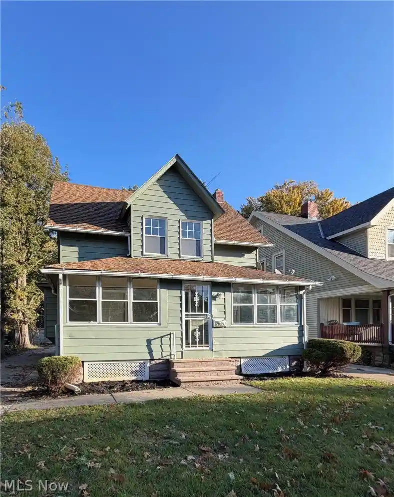 Photo 1 of Single family home for sale at 18211 Landseer Rd, Cleveland, OH 44119 | MLS# 5255122 | Listing updated on 2026-10-28
