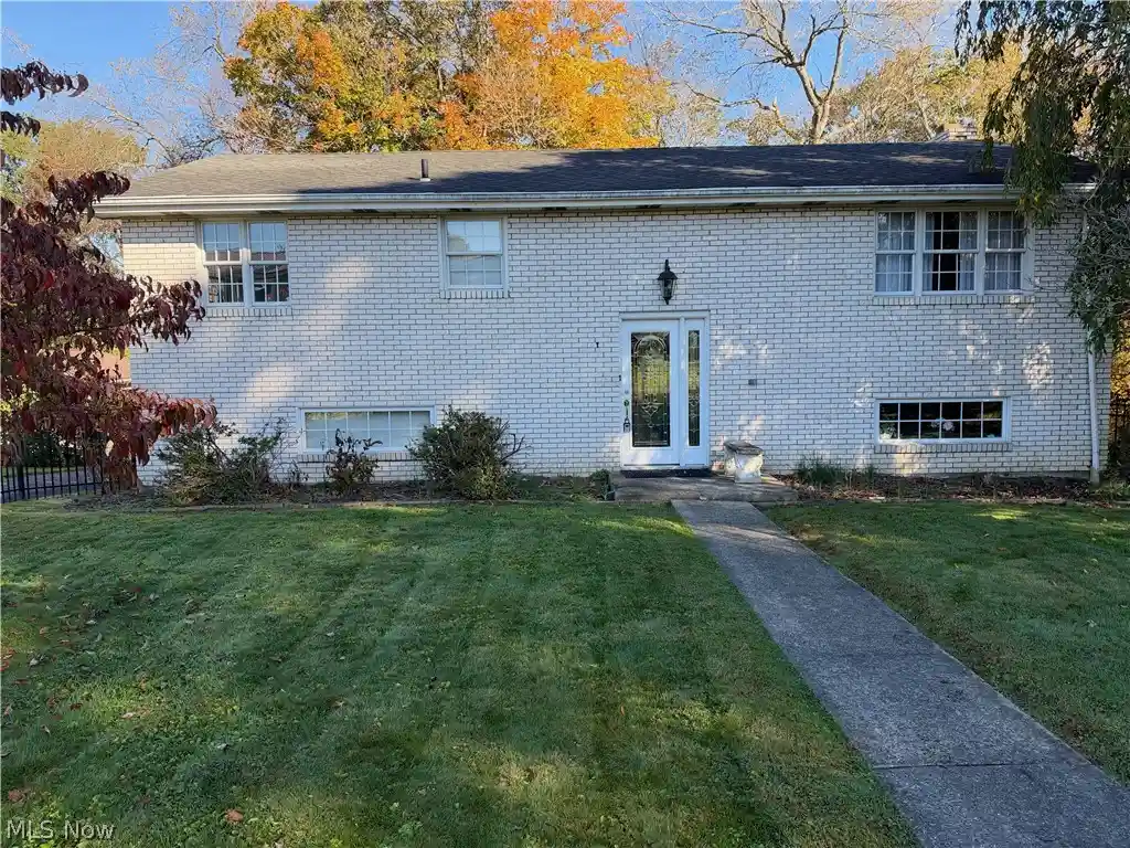 Single family home for sale at 77 Norman Dr, Bloomingdale, OH 43910 | MLS# 5234184