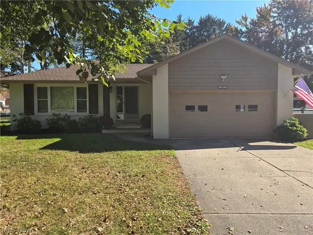 Photo 1 of Single family home for sale at 38902 Johnnycake Ridge Rd, Willoughby, OH 44094 | MLS# 5255238 | Listing updated on 2026-10-26