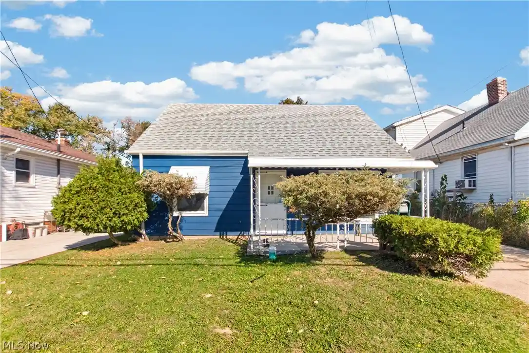 Single family home for sale at 12504 Carrington Ave, Cleveland, OH 44135 | MLS# 5254575