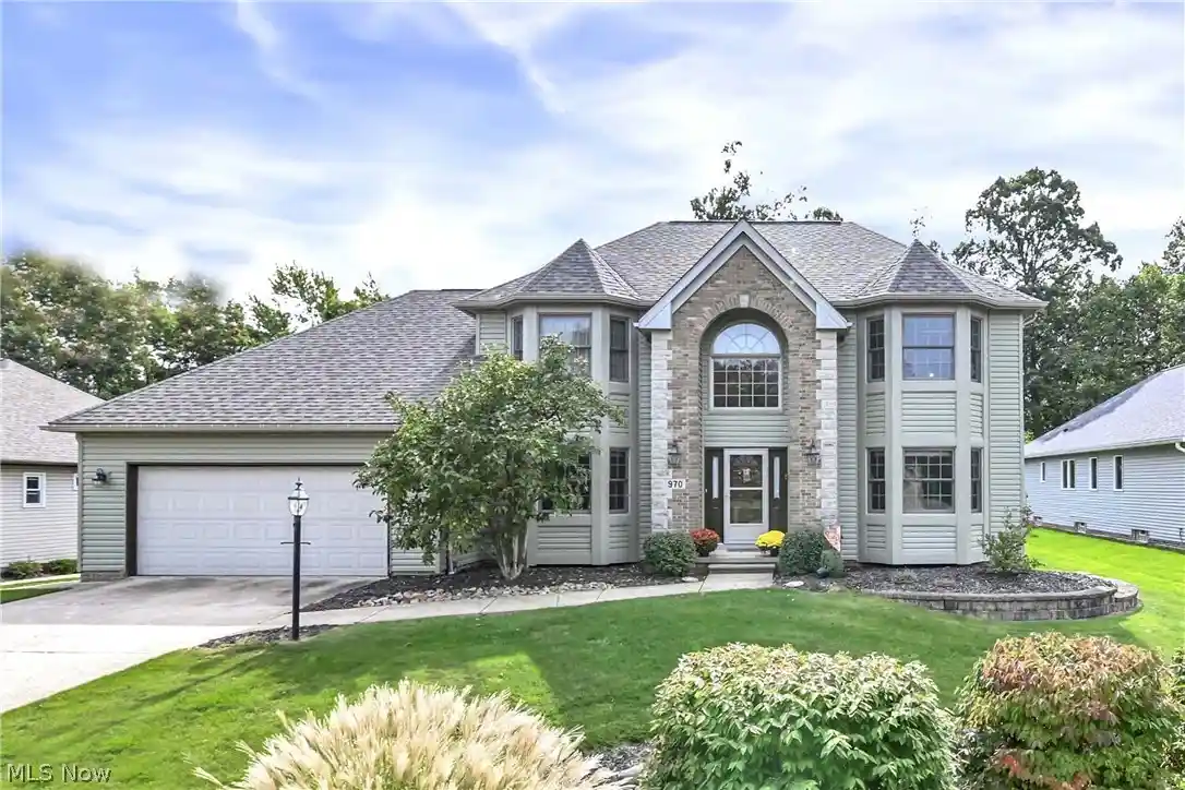 Photo 1 of Single family home for sale at 970 Scenic Ln, Independence, OH 44131 | MLS# 5254690 | Listing updated on 2026-10-28