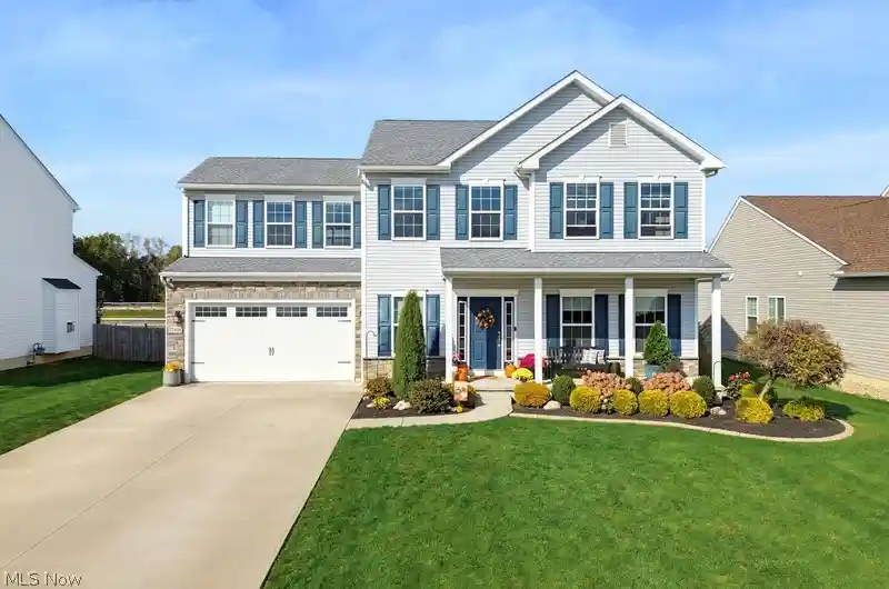Photo 1 of Single family home for sale at 37408 W Fenwick Dr, North Ridgeville, OH 44039 | MLS# 5255377 | Listing updated on 2026-10-24