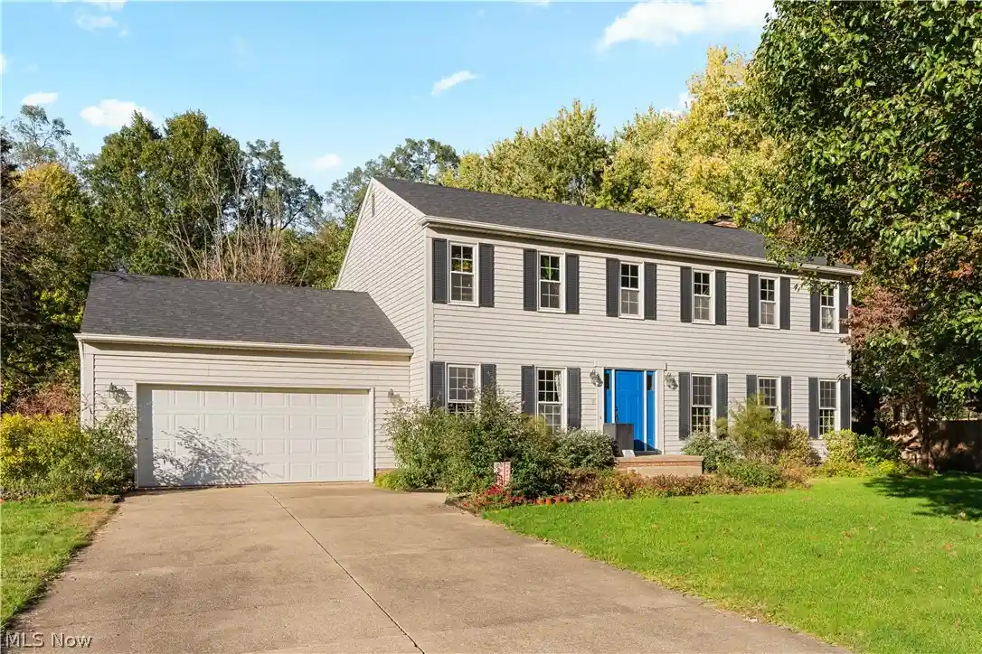Photo 1 of Single family home for sale at 1545 Pinecone St Nw, North Canton, OH 44720 | MLS# 5254675 | Listing updated on 2026-10-22